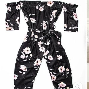 NWT Baby girl romper size 6-9 months